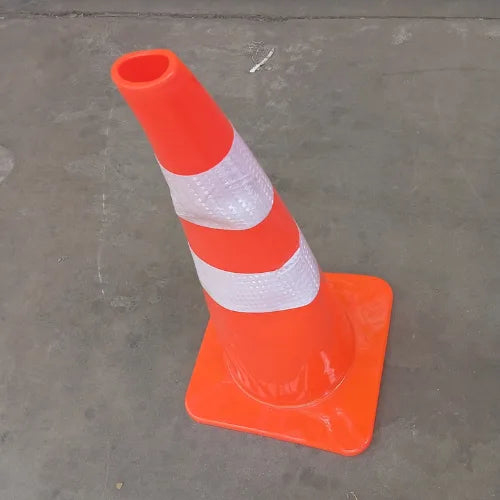 cono Trafico Y Seguridad 70 Cm usado sin garantia